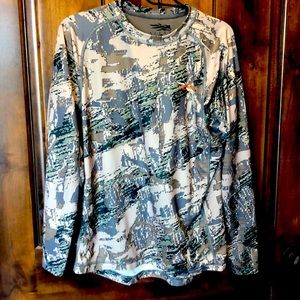 Sitka Light weight shirt shirt - Large
